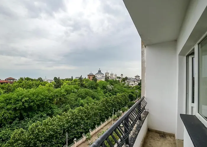 Roof View Bucharest Artesian Fountains Apartment